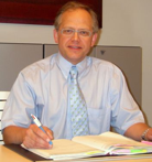 dr. Paul Vanstraelen